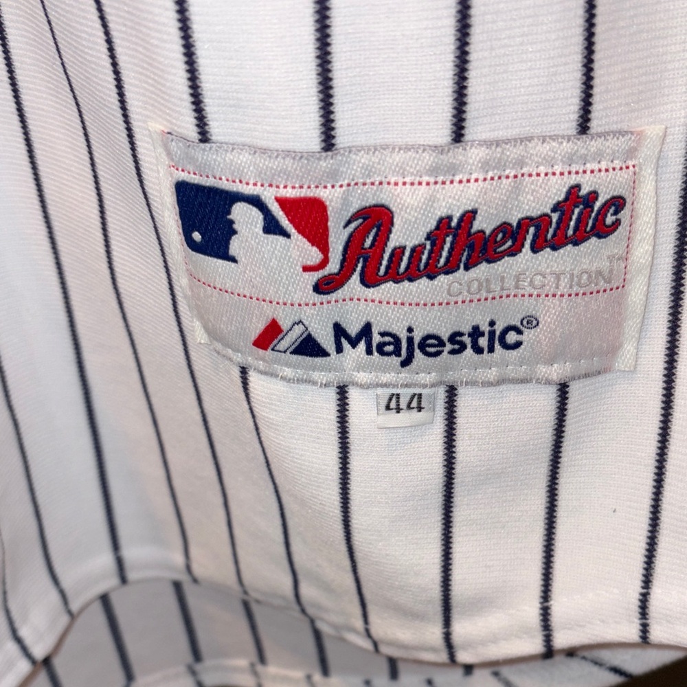 New York Yankees Men's White Pinstripe authentic Baseball Jersey - Picture 6 of 9